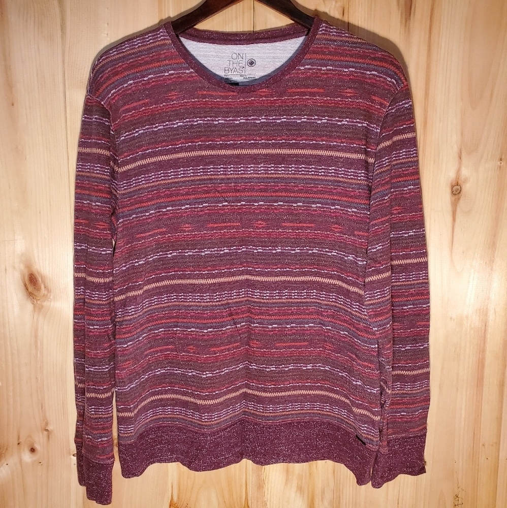ON THE BYAS PULLOVER